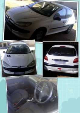 Peugeot 206.