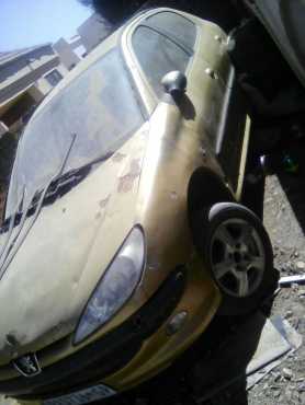 peugeot 206 selling for straps