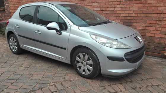 Peugeot 207