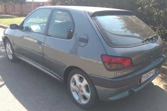 Peugeot 306 1.6L 1995 model