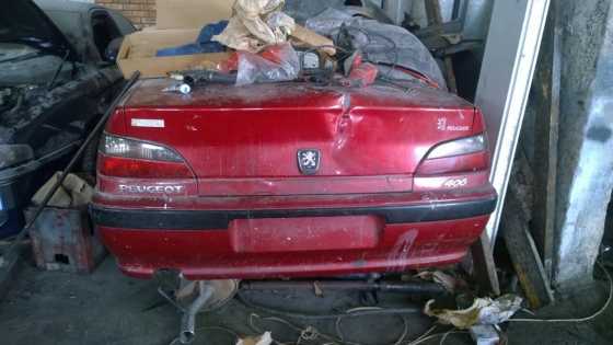 Peugeot 406 stripping for spares celwhatsap 0719522772