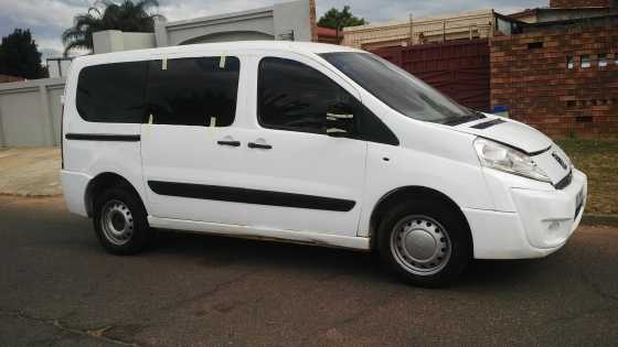 peugeot expert 2010