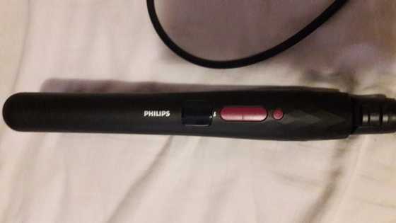 Phillips hair straightener