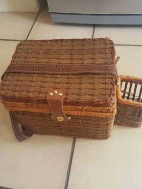 Picnic basket  set for sale