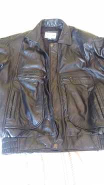 Pierre Cardin black leather jacket in excellent condition