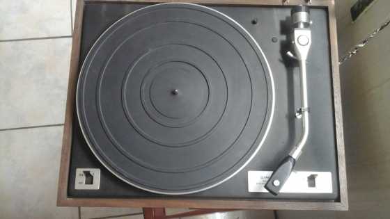 Pioneer turntable