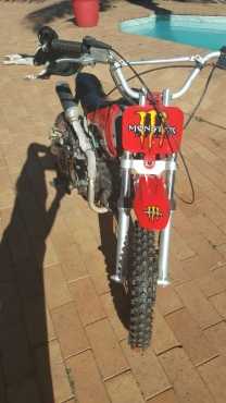 Pitbike 80cc. New tyres