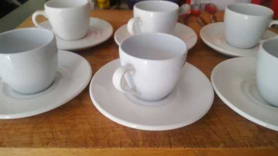 PLAIN WHITE CUPS AND SAUCERS