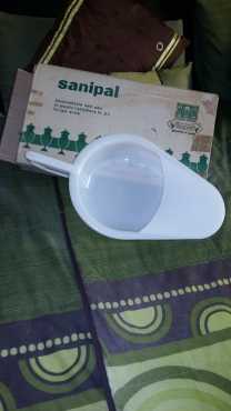 Plastic Bed pan, urine Bottles plastic brand new