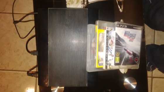 playstation 3 together with 4 games