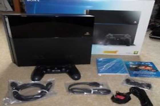 playstation 4 500GB,XBOX ONE New Original with 5 games