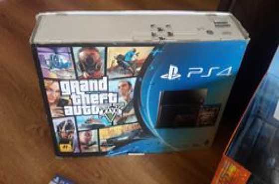 Playstation 4 for sale with 10 games