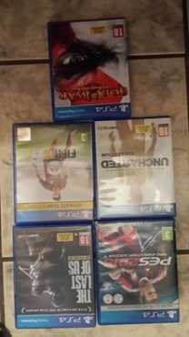 PLAYSTATION 4 GAMES