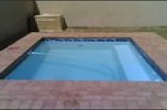 Pool Maintenance (THE POOL GUYS)