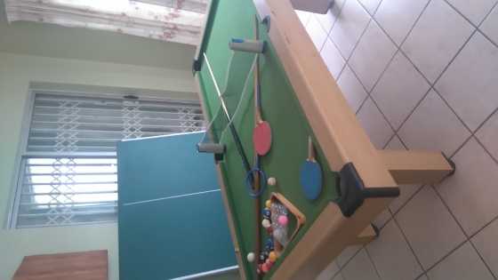 Pool tabletennis table