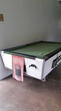 Pool Tafel enige offers