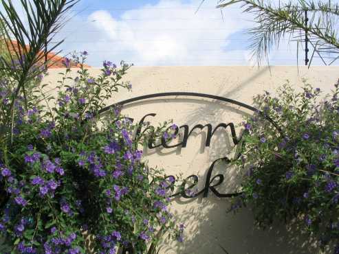 Popular complex in Brentwood Park Benoni