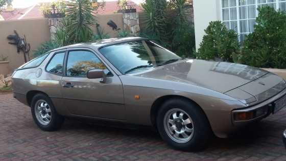 Porsche 924 1982 year all original