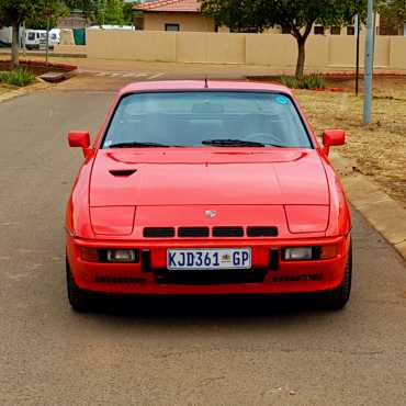 Porsche 924 Turbo