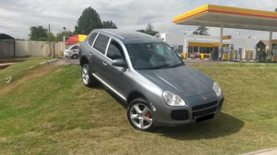 PORSCHE CAYENNE TURBO 4.5 V8, 2003, 450HP  336 KW, AA-DEKRA MINT CONDITION, ULTRA - SPORTS  SUV