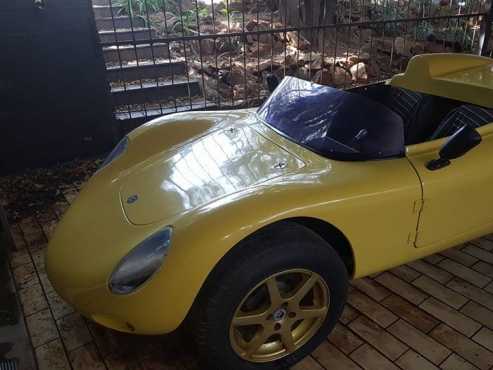 Porsche spider kit car