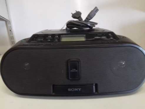 Portable Sony Radio