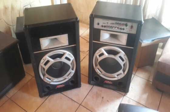 Powerful speakers with built in amplifier