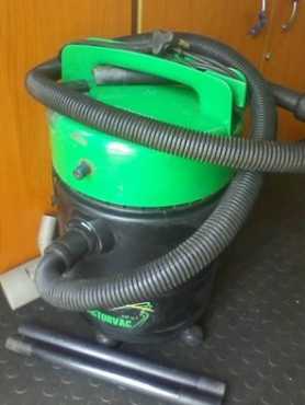 Powerfull Wet and Dry ELECTROLUX EXTRACTION VACUUM