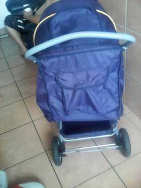 pram FOR SALE