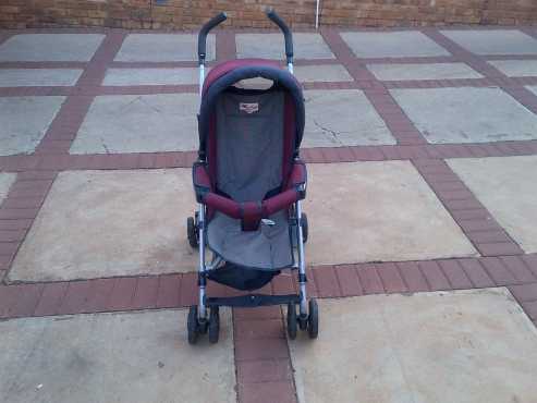 Pram te koop..Pretoria Waverley..kyk foto039s