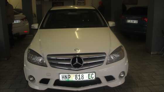 Pre owned mercedes benz C180