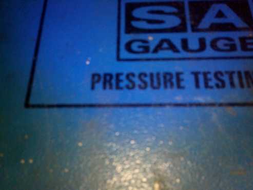 pressure gauge set