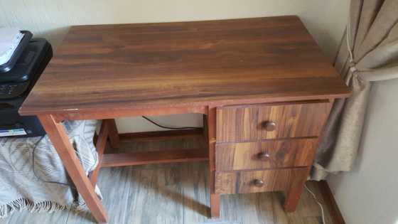 Presswood Table