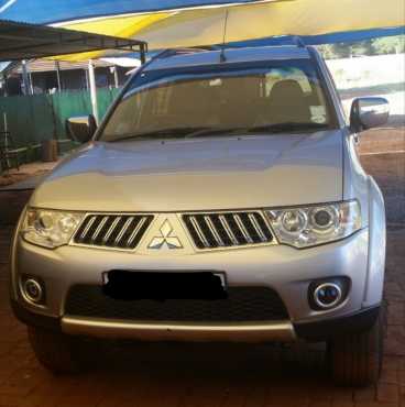 PRICE REDUCED TO SELL 2010 MITSUBISHI PAJERO 3.2TDI-D SPORT 4X4