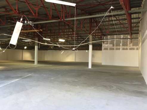 PRIME RETAIL SPACE  SHOWROOM TO LET IN THE HEART OF CENTURION WITH MAIN ROAD VISSIBILITY