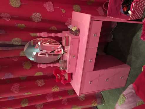 Princess Castle Bed and Dressing table