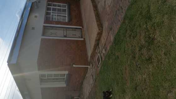 private accomadation Lindo Park Pretoria opposite Eastlynn