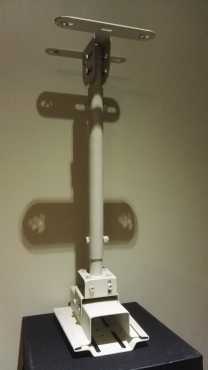 Projector Mounting Bracket