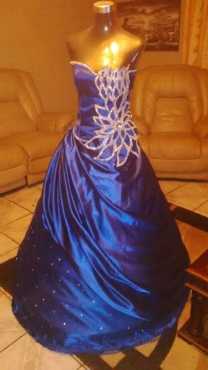 Prom dress for sale