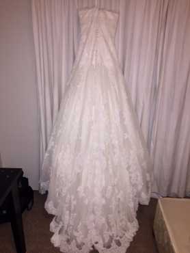 Pronovias wedding dress for sale