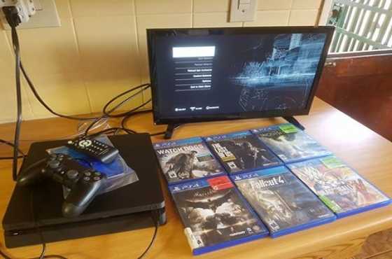 Ps 4 slimline 500gig plus 6