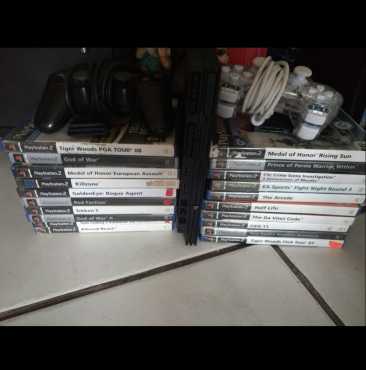 PS2 Console  19 games