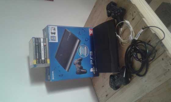 ps3 for sale. complete with 2 controlers and six games. boksburg eastrand.