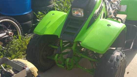 Quad bike kawasaki 250 cc 4 stroke