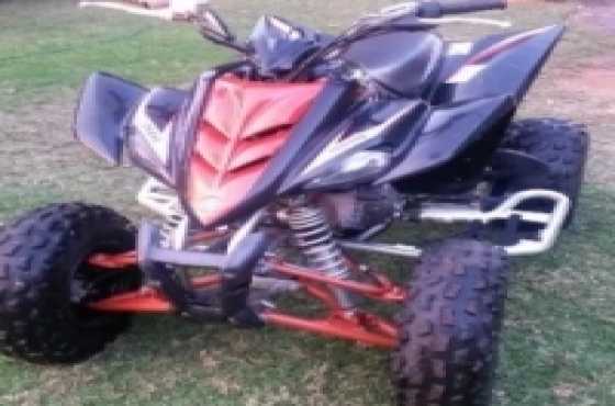 Quad (Fourwheeler)