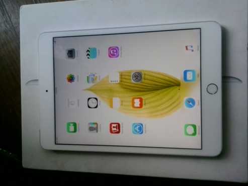 QUICK SALE  Ipad mini 3 for sale.