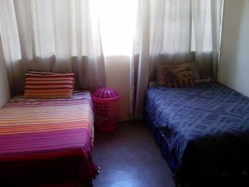 R1150 per person each sharing. Females ONLY. No Landlord. Arcadia TUT.2 July 2016