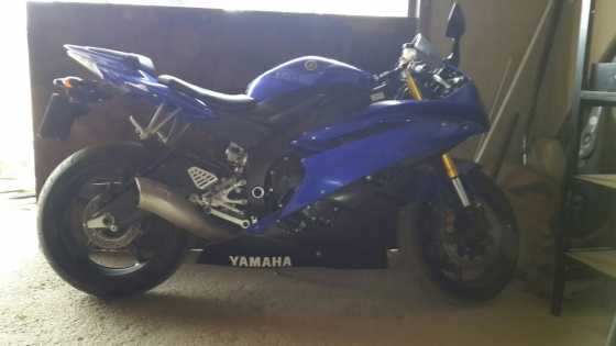 R6 Yamaha 2006