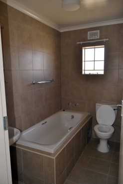 R7650 Rental  in Blue  Hills for  rental