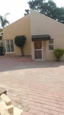 Radiokop 2 bed Cluster House to let
